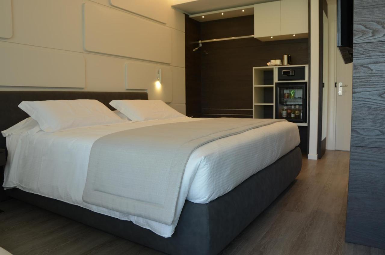 Solho Hotel Bardolino Esterno foto
