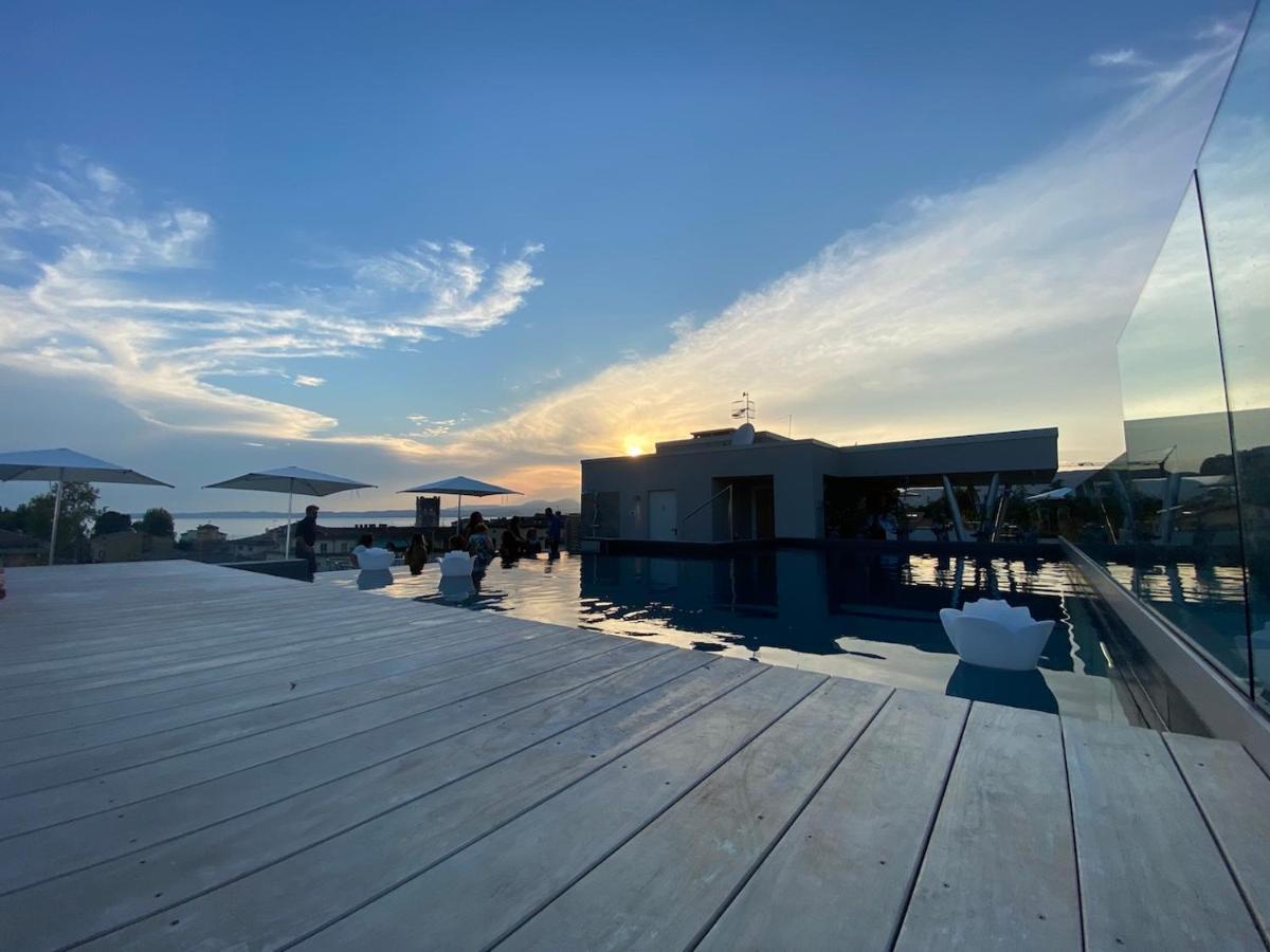 Solho Hotel Bardolino Esterno foto