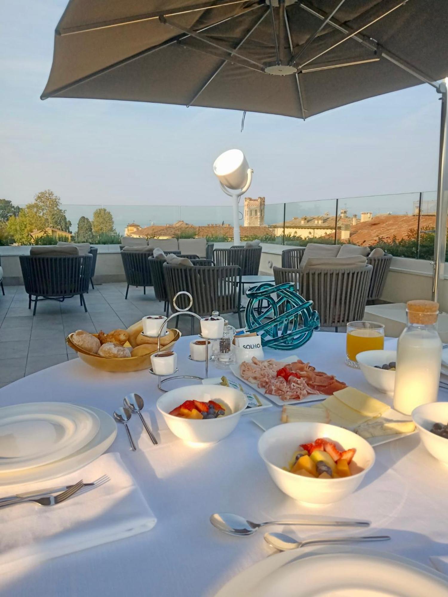 Solho Hotel Bardolino Esterno foto