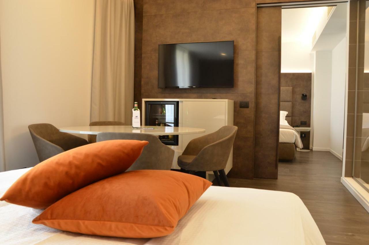 Solho Hotel Bardolino Esterno foto